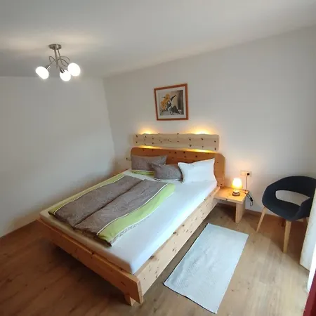Ferienwohnungen Krismer Arzl im Pitztal Exterior foto